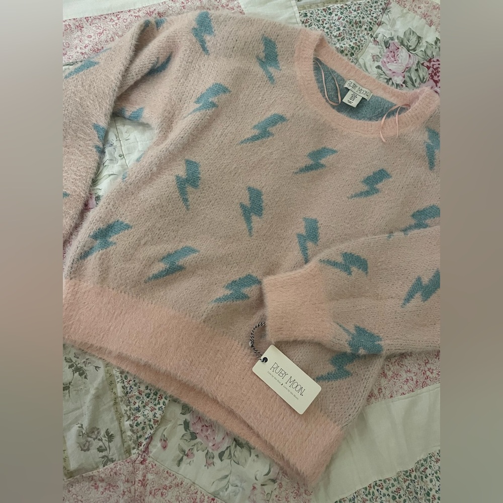 Ruby Moon Sweater - Picture 3 of 3